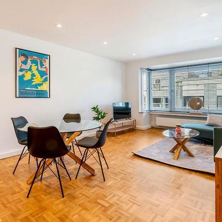 Fantastically Located Modern Apartment With Garage Available Oostende Exteriör bild